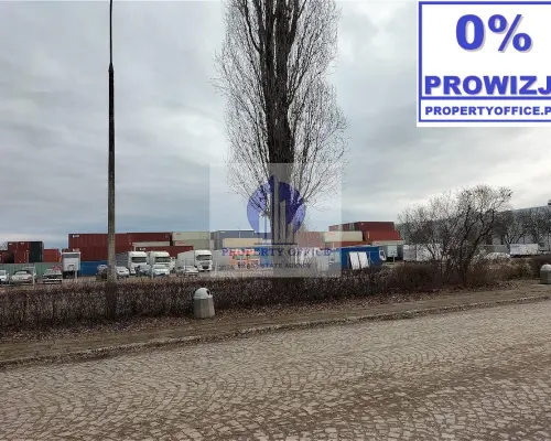 Praga Północ: plac na wynajem