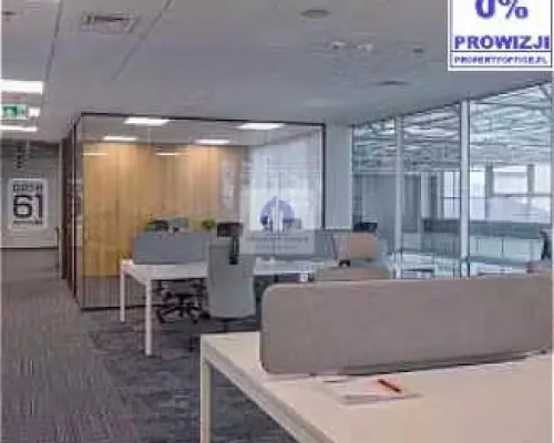 Włochy: lokal biurowy 2742m2 do wynajęcia