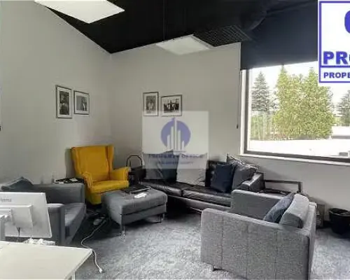 Warszawa Wawer: lokal biurowy 232 m2 do wynajęcia