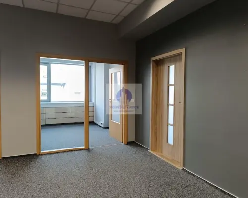 Wawer: lokal biurowy 129,36 m2 do wynajęcia