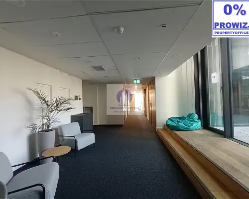 Warszawa Śródmieście: biurko w coworkingu na wynajem