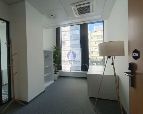 Śródmieście: biuro serwisowane dla 5 osób do wynajęcia