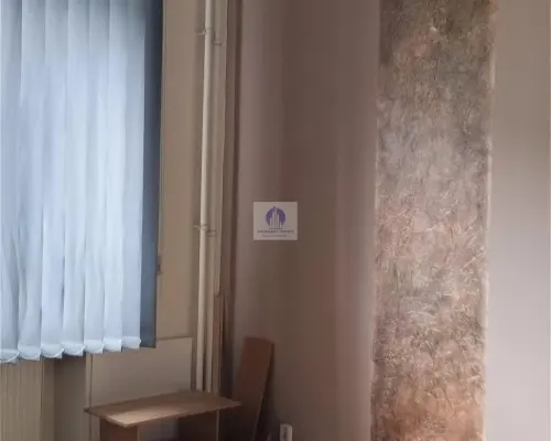 Śródmieście: lokal biurowy 25,70m2 do wynajęcia