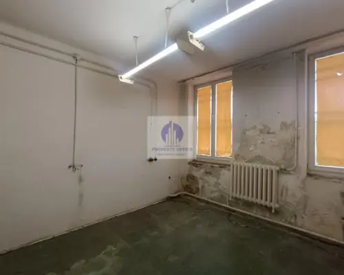Praga Północ : lokal magazynowy 16,93m2 do wynajęcia