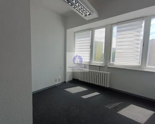 Praga Południe: lokal biurowy 14,30 m2 do wynajęcia