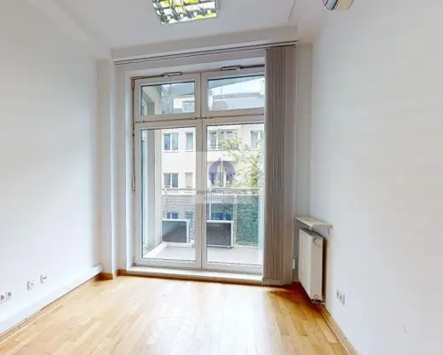 Mokotów: lokal biurowy 132m2 do wynajęcia