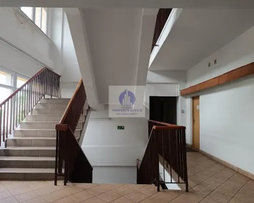 Wawer: lokal biurowy 11,34m2 do wynajęcia