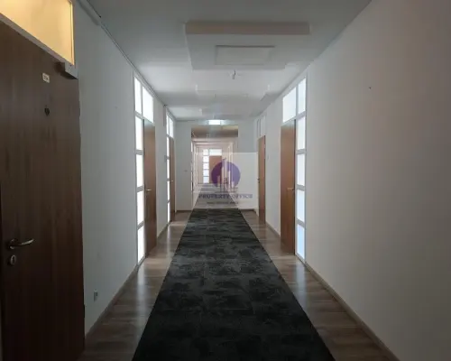 Śródmieście: lokal biurowy 39,82m2 do wynajęcia