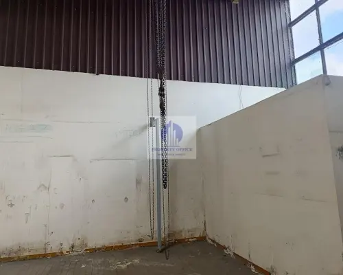 Bielany: magazyn/warsztat 283,32 m2 do wynajęcia