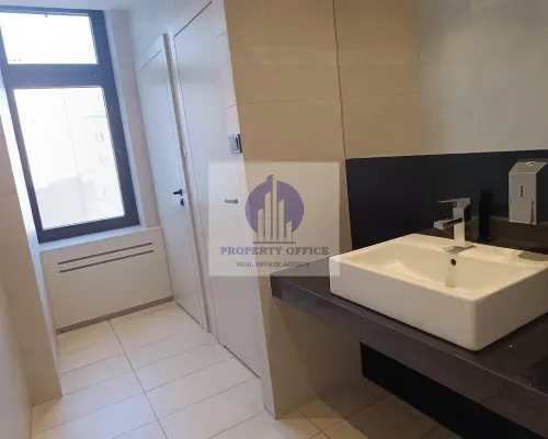 Śródmieście: lokal biurowy 46 m2 do wynajęcia