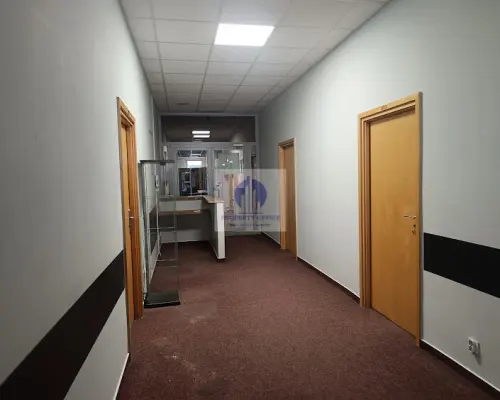 Śródmieście: lokal biurowo-usługowy- 211,60 m2 do wynajęcia