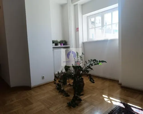 Śródmieście: lokal biurowy 35,78m2 do wynajęcia