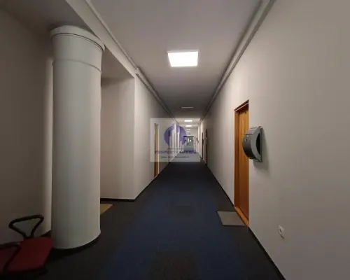 Śródmieście: lokal biurowy 40,70 m2 do wynajęcia