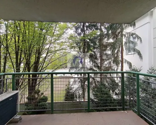 Mokotów: lokal biurowy 104m2 do wynajęcia