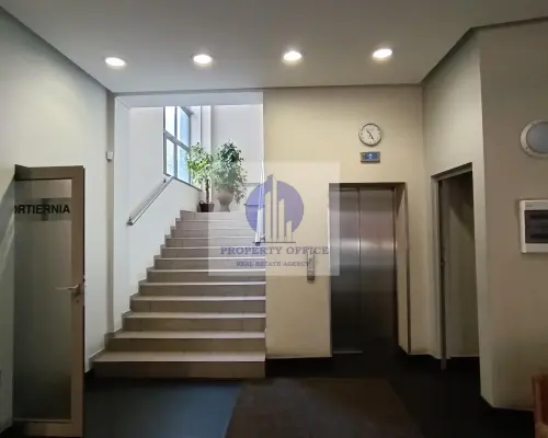 Mokotów: lokal biurowy 22m2 do wynajęcia