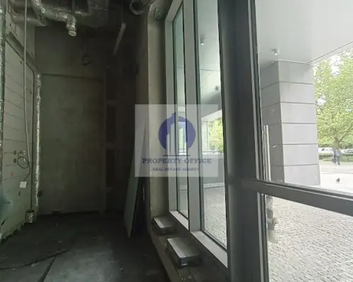 Śródmieście: lokal usługowo-handlowy 28,95m2 do wynajęcia