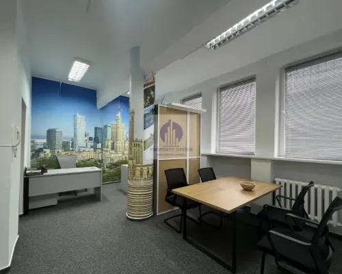 Śródmieście: lokal biurowy 34,23m2 do wynajęcia