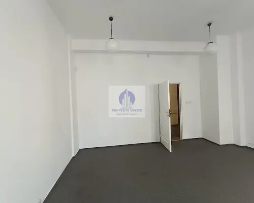 Mokotów: lokal biurowy 27,50 m2 do wynajęcia