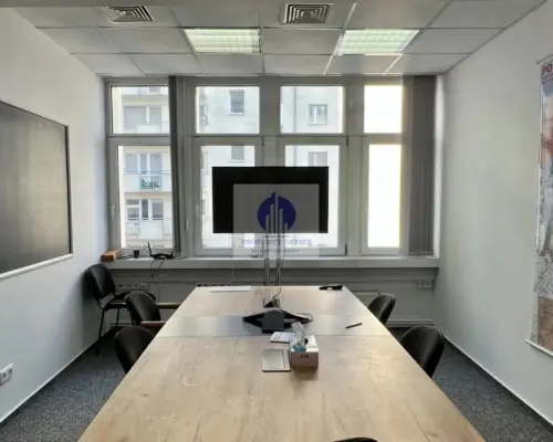 Śródmieście: lokal biurowy 150m2 do wynajęcia