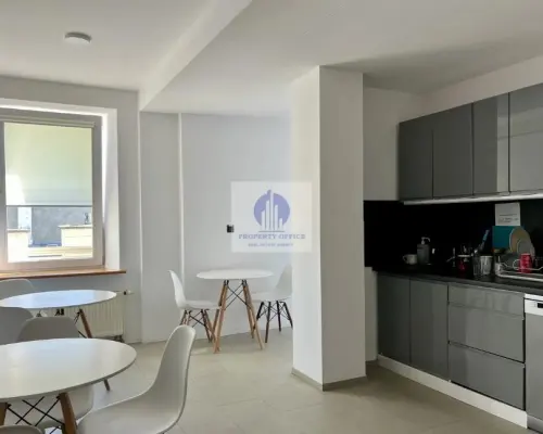 Śródmieście: lokal biurowy 25,60m2 do wynajęcia