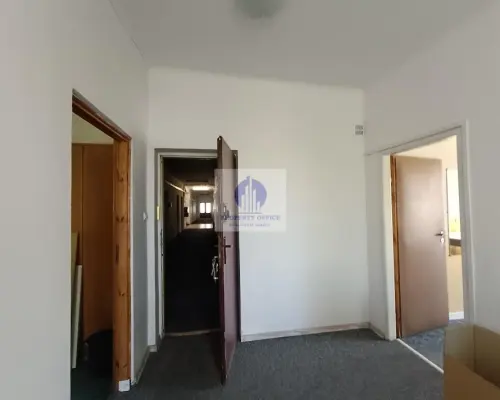 Włochy: lokal biurowy 72,20m2 do wynajęcia