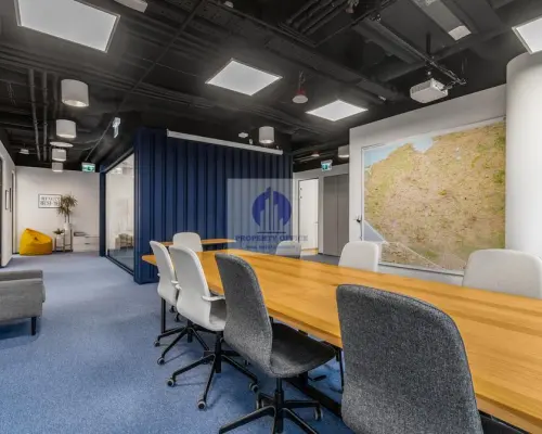 Śródmieście: lokal biurowy 261m2 do wynajęcia