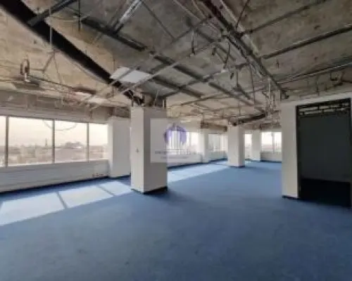 Śródmieście: lokal biurowy 493,15m2 do wynajęcia.