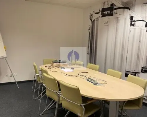 Wola: lokal biurowy 175m2 do wynajęcia