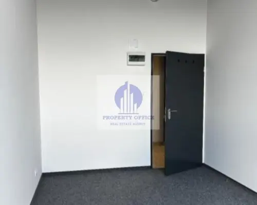 Włochy: lokal biurowy na wynajem