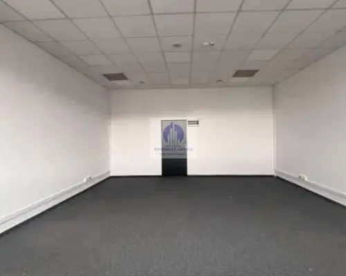 Włochy: lokal biurowy 47,30m2 do wynajęcia