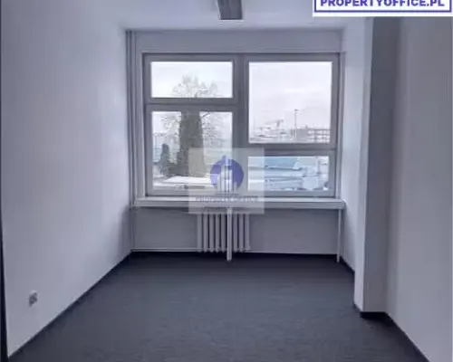 Włochy: lokal biurowy 35,20m2 do wynajęcia