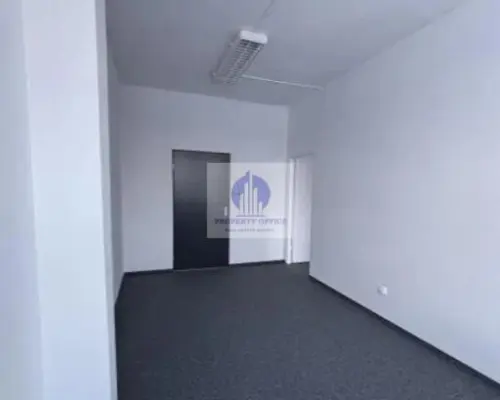 Włochy: lokal biurowy 35,20m2 do wynajęcia