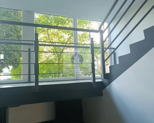 Włochy: lokal biurowy 35,20m2 do wynajęcia