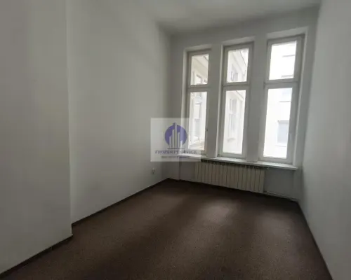 Śródmieście: lokal biurowy 26m2 na wynajem
