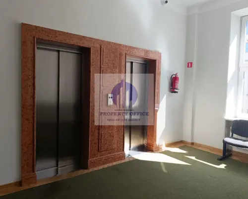Śródmieście: lokal biurowy 34,43m2 do wynajęcia
