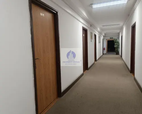 Włochy: lokal biurowy 15,26m2 do wynajęcia