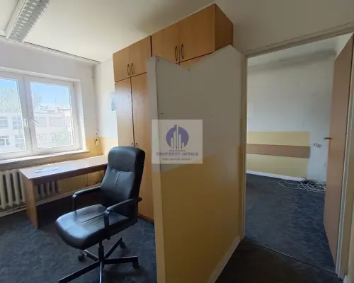 Włochy: lokal biurowy 99,40m2 do wynajęcia