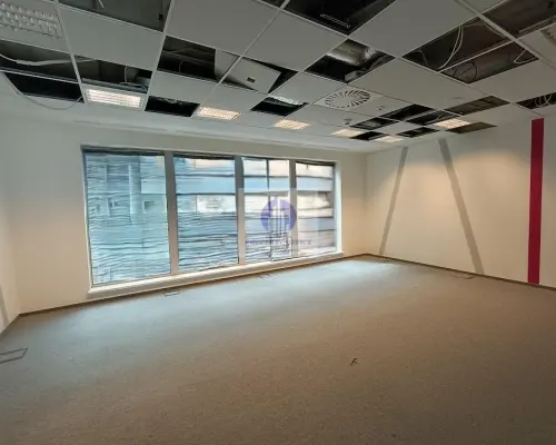 Mokotów: lokal biurowo-usługowy 1572 m2 do wynajęcia
