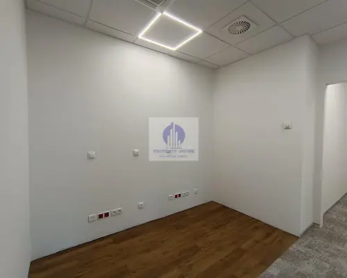 Mokotów: lokal biurowo-usługowy 202 m2 do wynajęcia