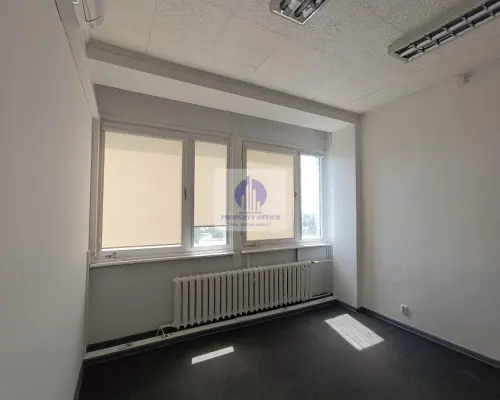 Praga Południe: lokal biurowy 14,10m2 do wynajęcia