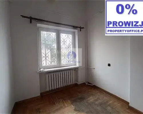 Włochy: lokal biurowo-usługowy 9m2 do wynajęcia