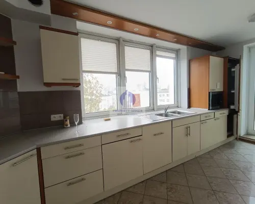 Mokotów: lokal biurowy 156,30 m2 do wynajęcia