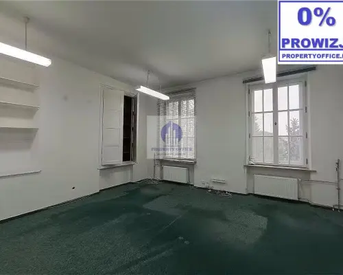 Praga Północ: lokal biurowy 32,33 m2 do wynajęcia