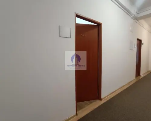Mokotów: lokal biurowy 18m2 do wynajęcia