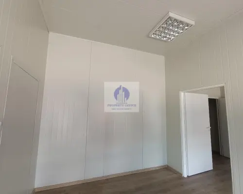 Targówek: lokal usługowo-biurowy 24,50 m2 do wynajęcia