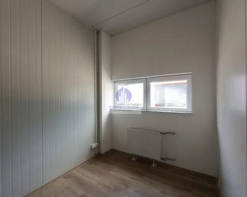 Targówek: lokal usługowo-biurowy 24,50 m2 do wynajęcia