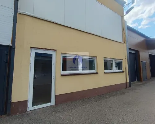 Targówek: lokal usługowo-biurowy 24,50 m2 do wynajęcia