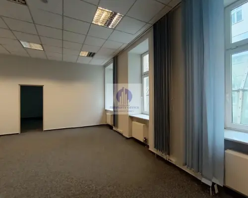 Śródmieście: lokal biurowy 85,69m2 do wynajęcia