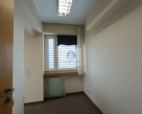 Mokotów: lokal biurowy 26,38 m2 do wynajęcia