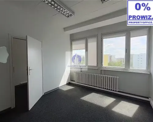 Praga Południe: lokal biurowy 21,30m2 do wynajęcia